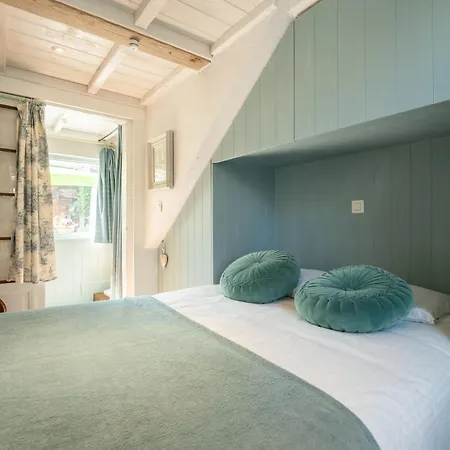 Gigi - Quit And Rustic By Interhome 펜션 *